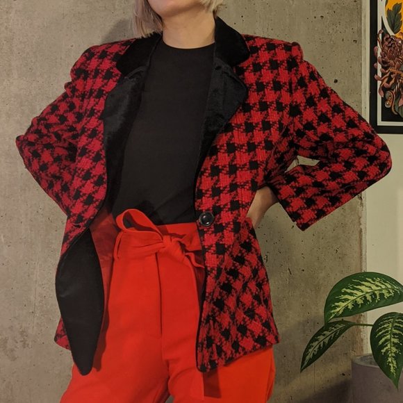 Cherry Red Houndstooth Blazer - Picture 3 of 3